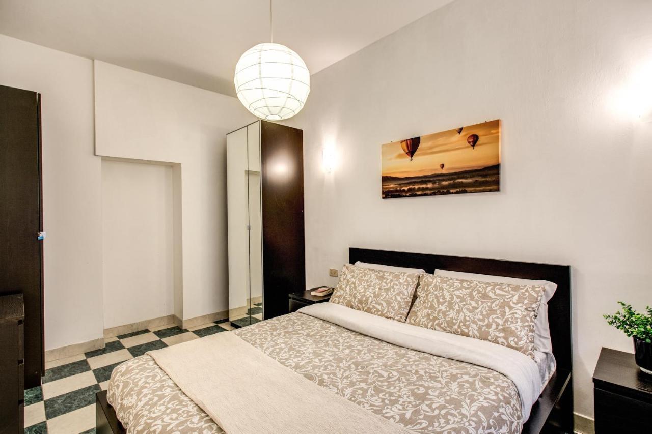 Popolo Accommodation - Lovely Central Apartment Рим Екстер'єр фото